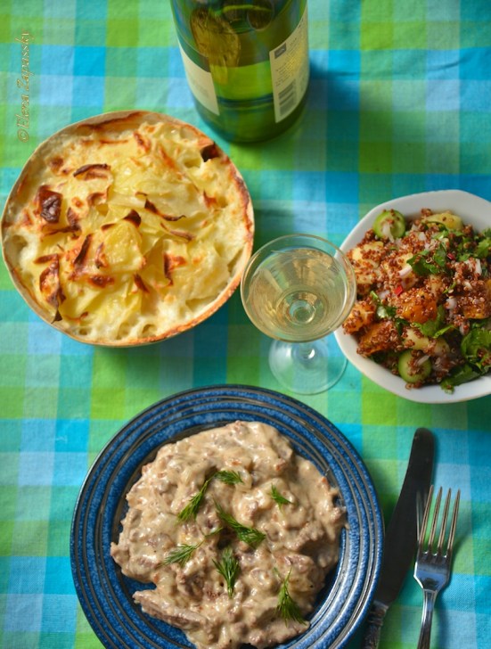 бефстроганов beef stroganoff