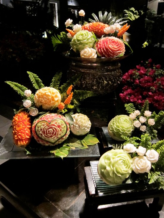 thailand fruit carving 1