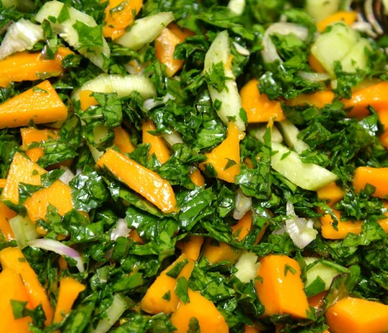 САЛАТ ИЗ КАЛЕ И ПАПАЙИ