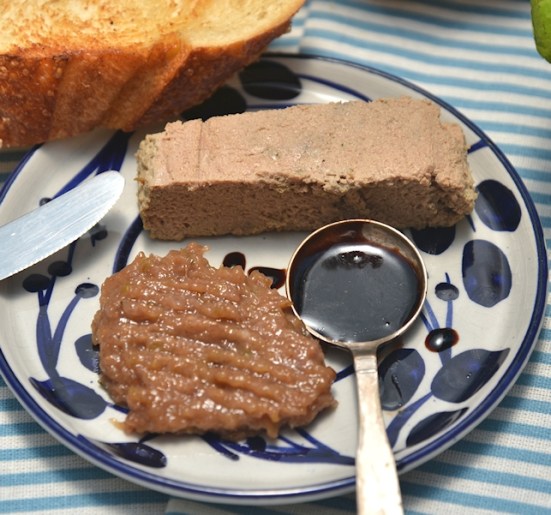 ПАШТЕТ ИЗ КУРИНОЙ ПЕЧЕНКИ С ДЖЕМОМ ИЗ ФИГ ТАК ДЕЛАЮТ ШЕФЫ РЕЦЕПТ