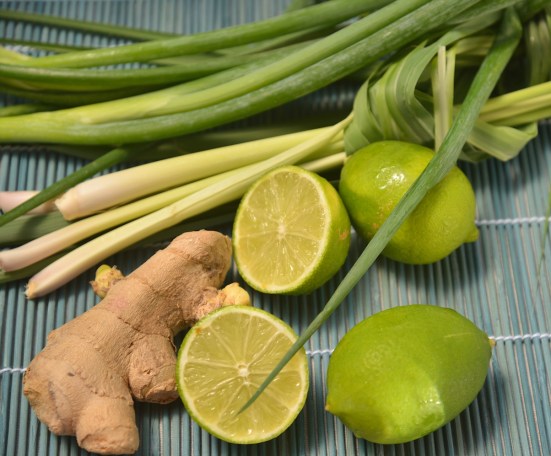 ЦЫПЛЕНОК В ТАИЛАНДСКОМ СОУСЕ