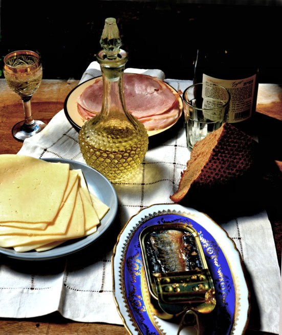 УЖИН У КАПИТАНА ЛЕБЯДКИНА