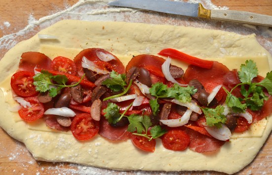 ФАРШИРОВАННЫЙ ХЛЕБ-ПИЦЦА