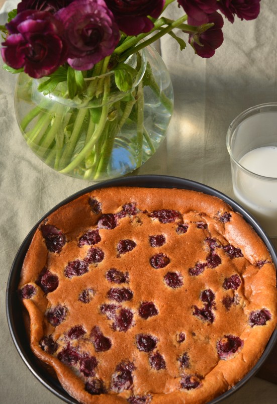 ВАНИЛЬНО-ВИШНЕВЫЙ КЛАФУТИ