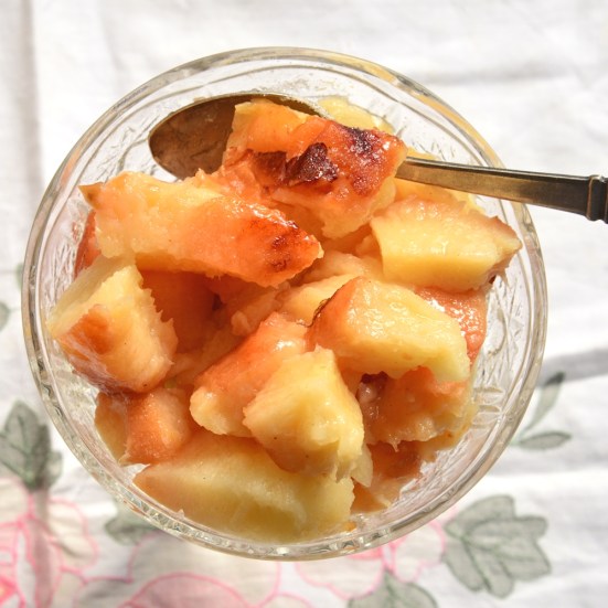 ПЕЧЕНЫЕ ЯБЛОКИ, ГРУШИ, АЙВА