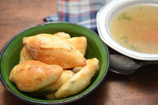 ПИРОЖКИ К БУЛЬОНУ