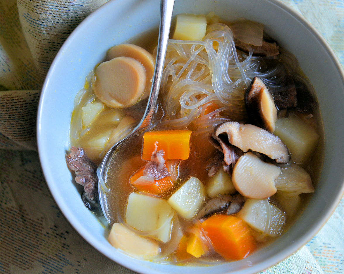 Никудзяга - картошка с мясом по-японски